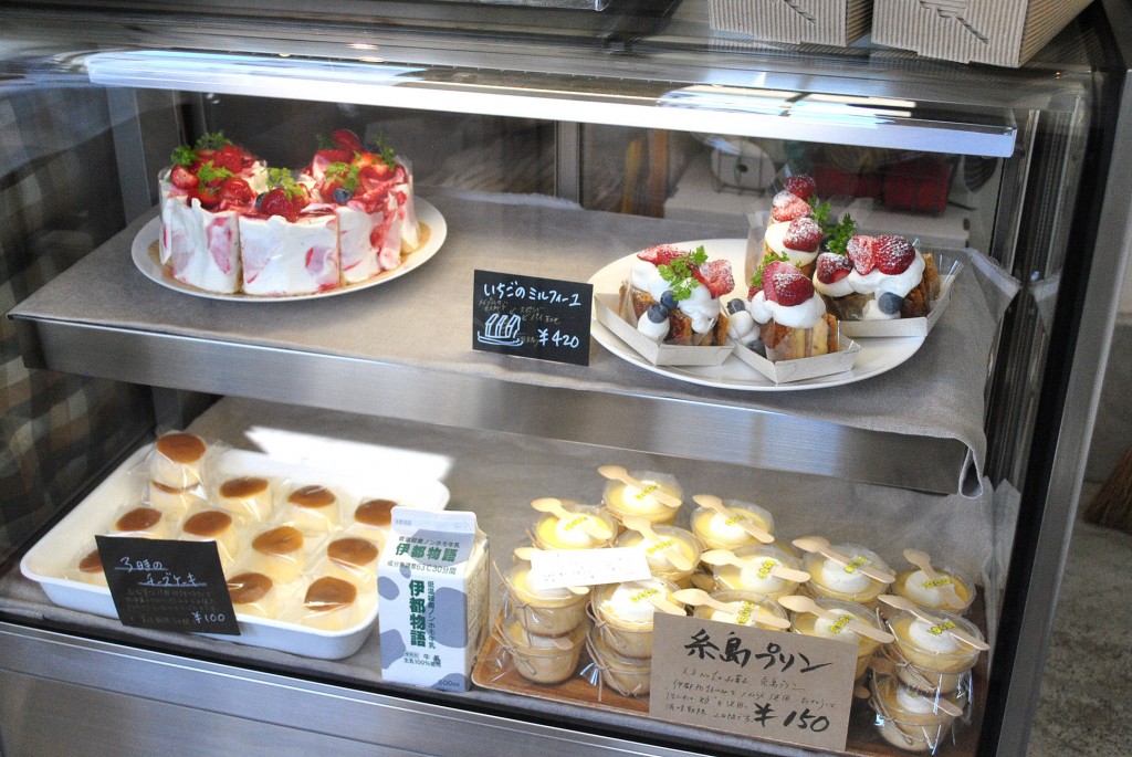 ケーキケース2
