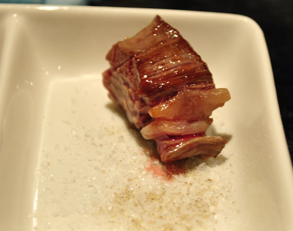 お肉3